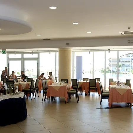 玫瑰酒店