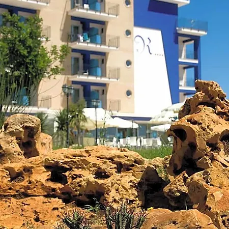 Roses Hotel Roseto Degli Abruzzi